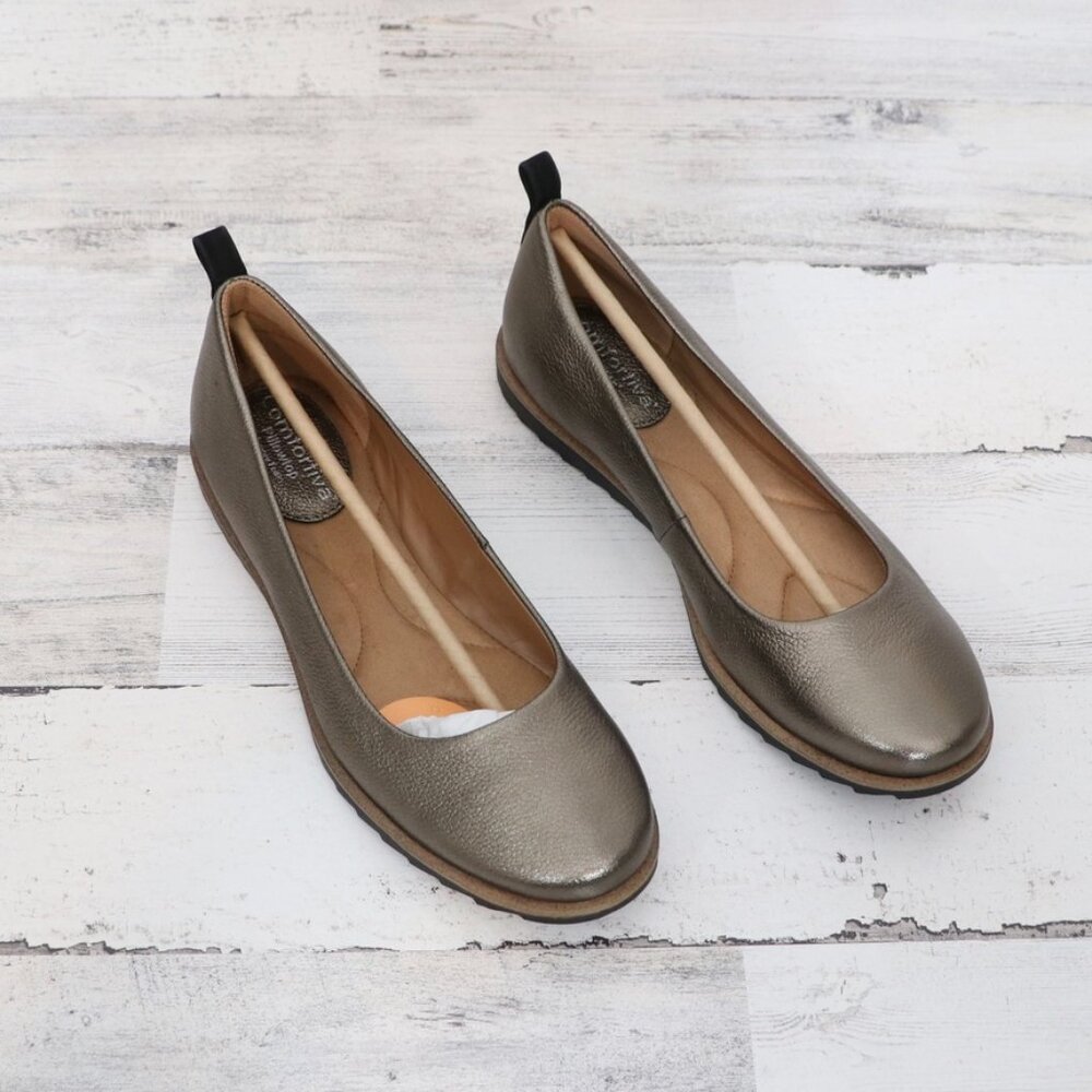 Comfortiva Ronah Ballerina Flat 8 Steel Metallic new